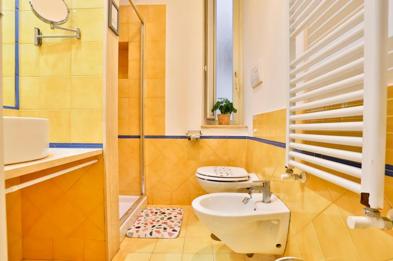 Porta Medina Apartment Napoli Esterno foto