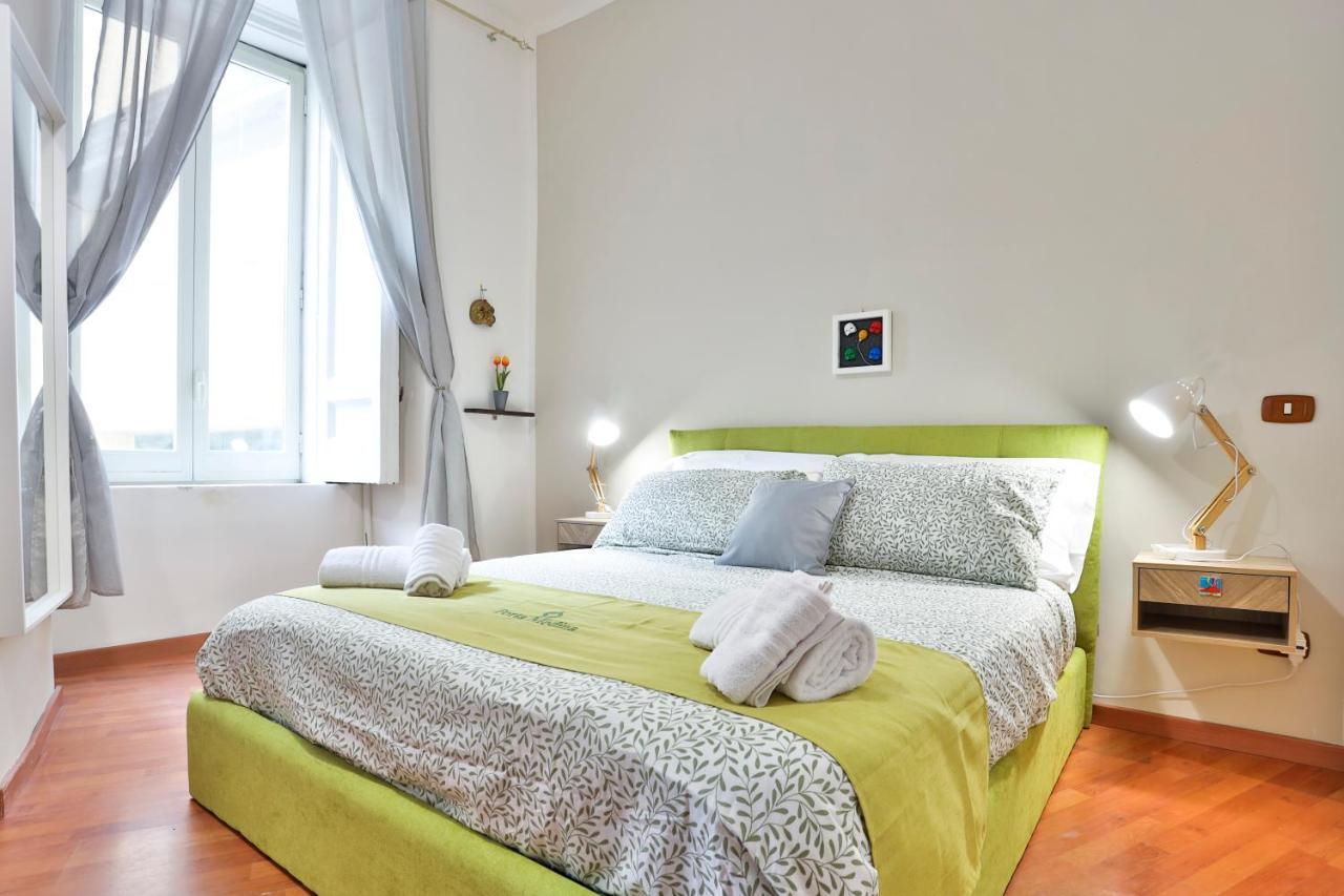 Porta Medina Apartment Napoli Esterno foto